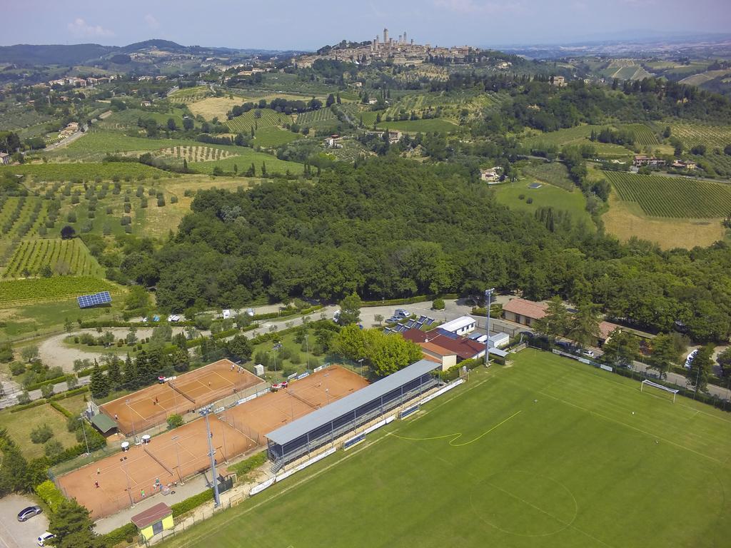 Camping Il Boschetto Di Piemma Σαν Τζιμινιάνο Εξωτερικό φωτογραφία